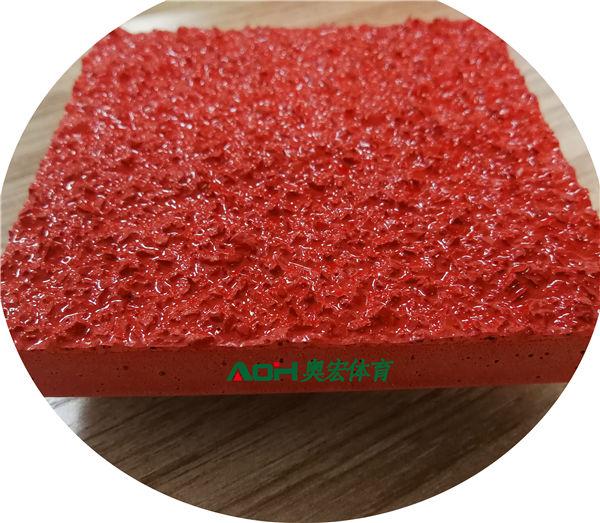 塑膠跑道材料的種類與常見(jiàn)塑膠產(chǎn)品解析